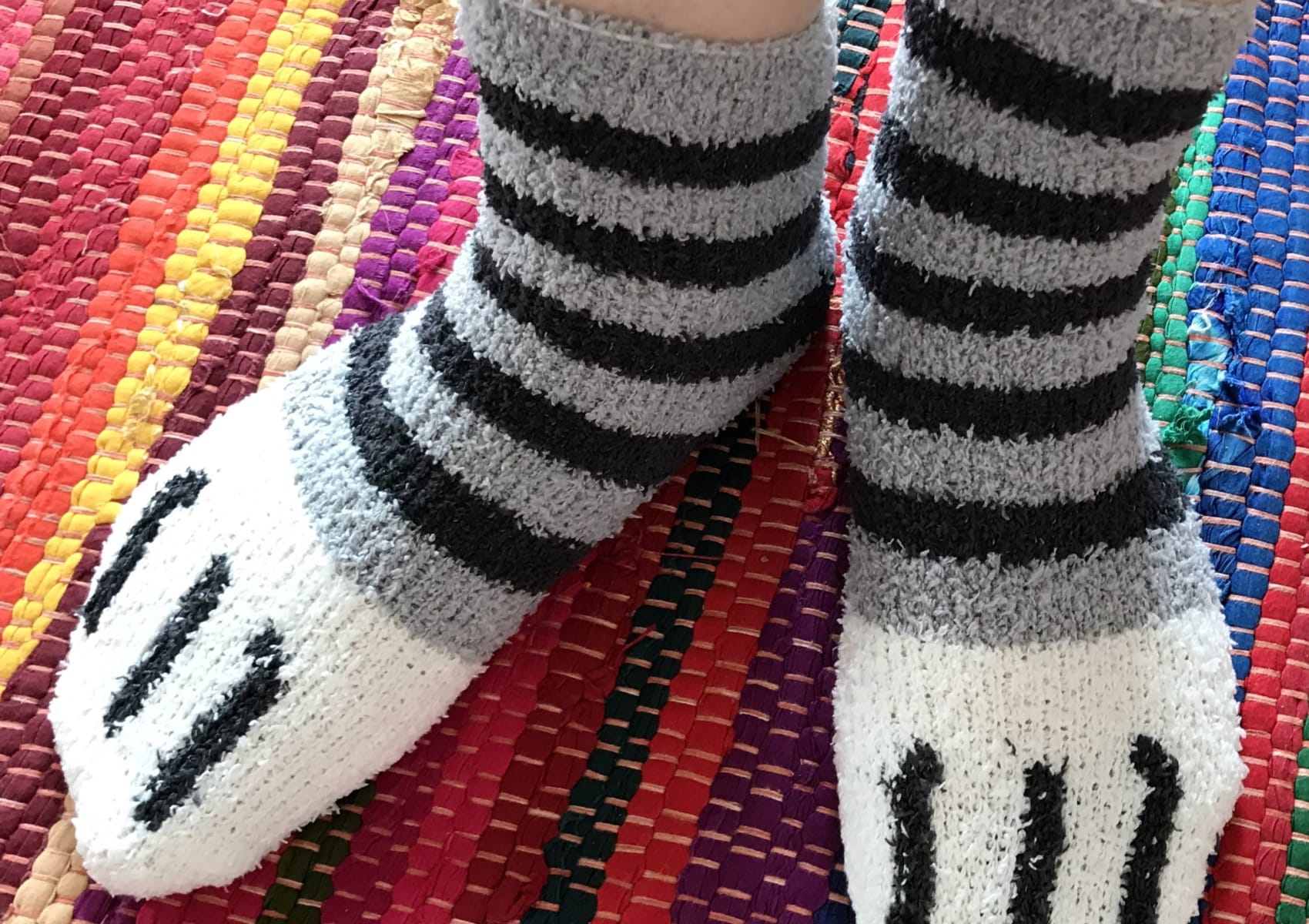 Fun cosy cat paw socks grey stripes